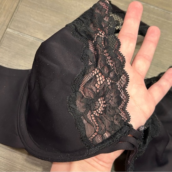 Soma Unlined Lace Trim Plunge Bra - Picture 2 of 6